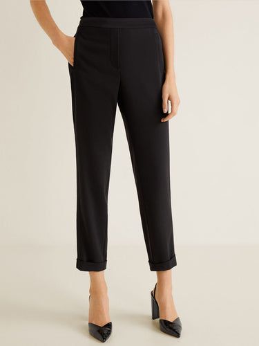 Women Black Regular Fit Solid Cropped Trousers